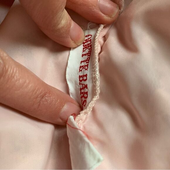 Vintage 1960s Odette Barsa Pink Lace Maxi Duster Robe Royalcore Regencycore M/L - Picture 5 of 10